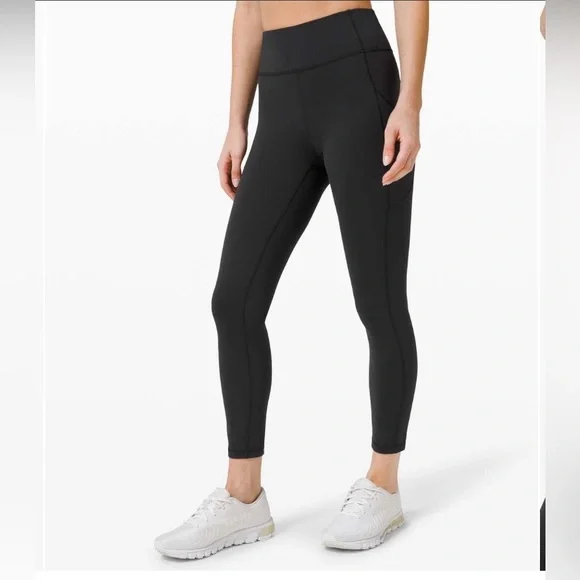 Lululemon Invigorate High-Rise Tight 25"
Black | women’s size 12 - Picture 1 of 9